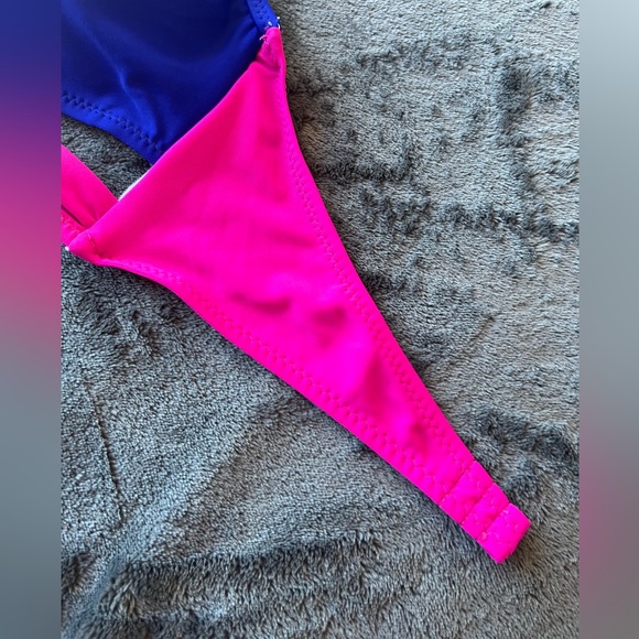 Bikini Top - Picture 3 of 7